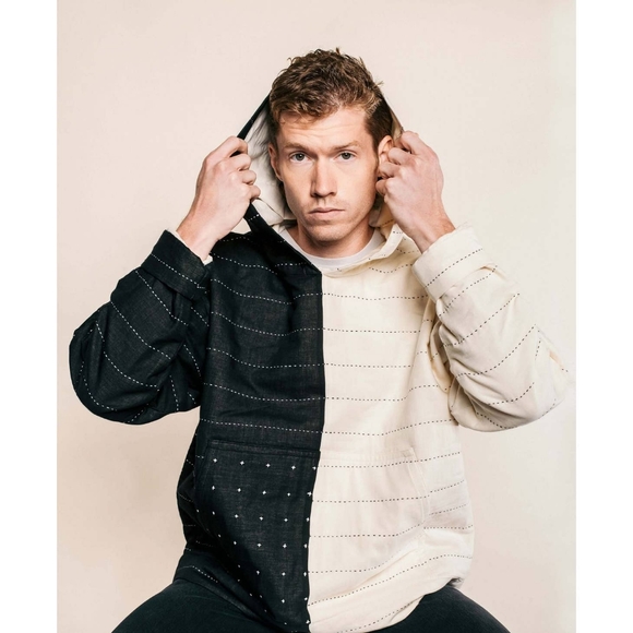 Two-Tone Hoodie - Picture 4 of 6